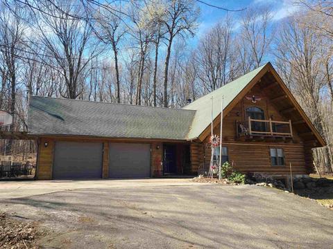 e6495 Garrity Road, Manawa, WI 54949