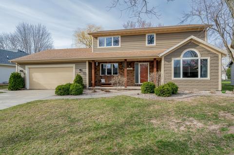 50 Kensington Ct, Appleton, WI 54915