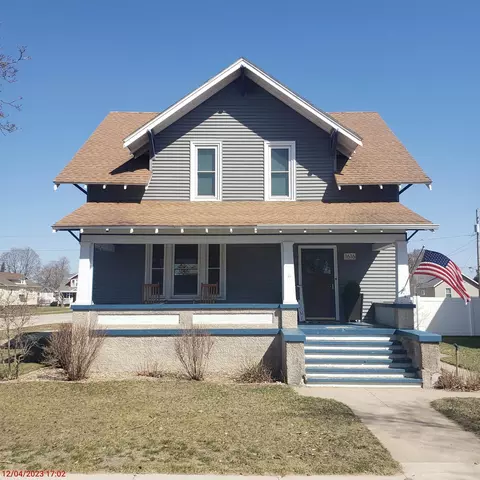 1616 14th Ave, Menominee, MI 49858