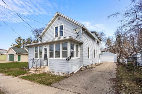 900 Harney Ave, Oshkosh, WI 54901