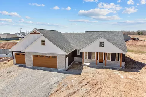 1053 Nutmeg Dr, De Pere, WI 54115