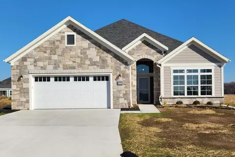 5656 N Kestrel Cir, Appleton, WI 54913