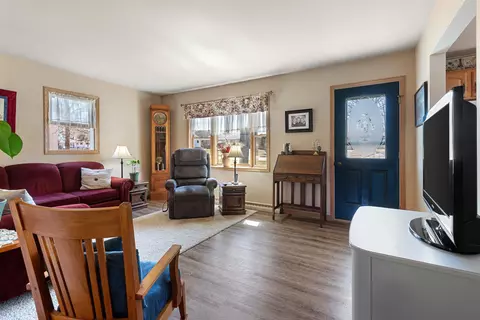 624 E Main St, Embarrass, WI 54933 photo 5