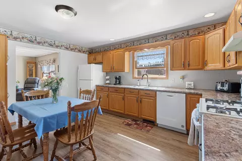 624 E Main St, Embarrass, WI 54933 photo 13