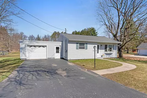 624 E Main St, Embarrass, WI 54933 photo 37