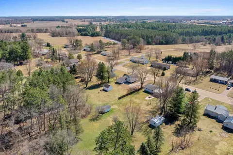 624 E Main St, Embarrass, WI 54933 photo 35