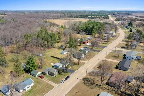 624 E Main St, Embarrass, WI 54933 photo 41