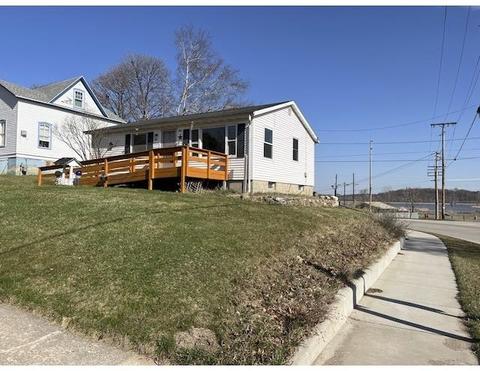 601 Miller St, Kewaunee, WI 54216