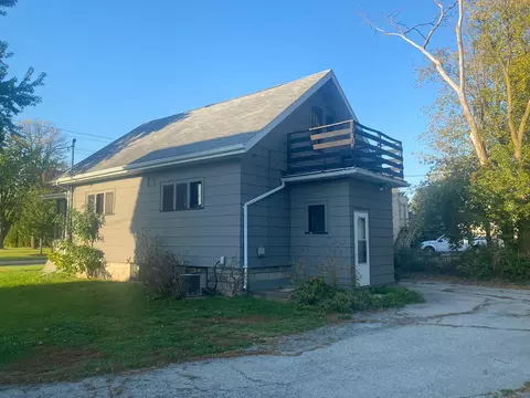 1502 E Wisconsin Ave, Appleton, WI 54911