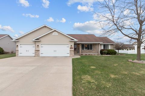 1616 Pendleton Rd, Neenah, WI 54956