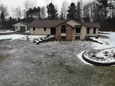 n2855 Givens Road, Hortonville, WI 54944