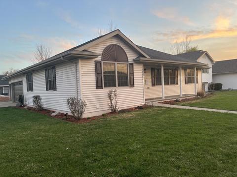 25 Jacob Ave, Oshkosh, WI 54902