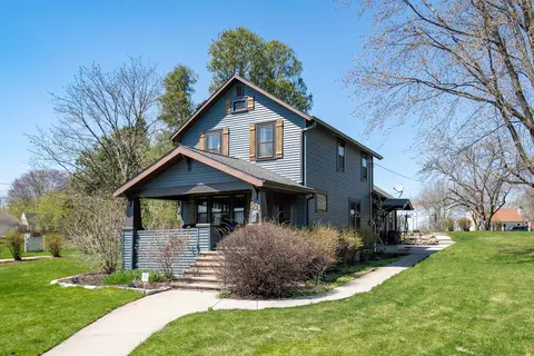 521 Lincoln Ave, Kaukauna, WI 54130