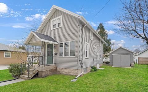 1235 Arlington Ave, Manitowoc, WI 54220