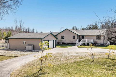 15623 Cth C, Valders, WI 54245