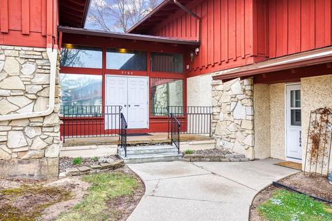3160 Justin Ct #5, Appleton, WI 54914