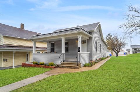 116 W 5th St, Kaukauna, WI 54130