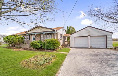 2343 Sth 42, Manitowoc, WI 54220