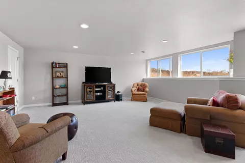 2300 E Baldeagle Dr, Appleton, WI 54913 photo 24