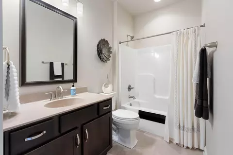 2300 E Baldeagle Dr, Appleton, WI 54913 photo 37