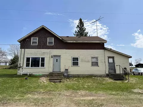 N12142 Old Us Hwy 41 Road, Daggett, MI 49821
