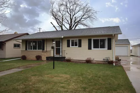 79 Wakawn Ave, Fond Du Lac, WI 54935