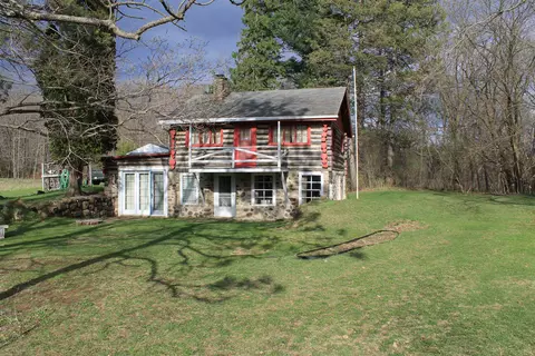 N2642 Hwy T, Hortonville, WI 54944