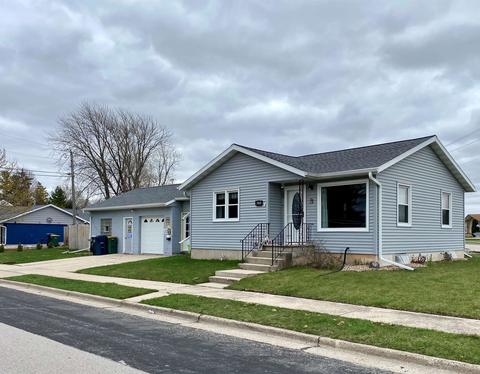 470 E 10th St, Fond Du Lac, WI 54935