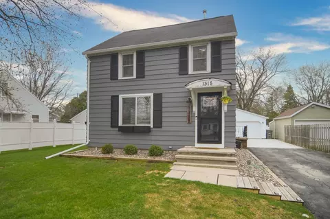 1315 George St, Appleton, WI 54915 photo 2
