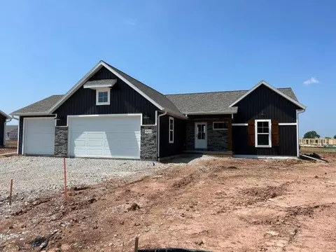 N9247 Laura Street, Appleton, WI 54915