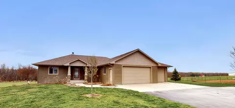 n8846 Black Ash Road, Algoma, WI 54201