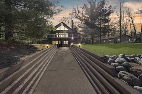 n1440 Wood Duck Way, Keshena, WI 54135