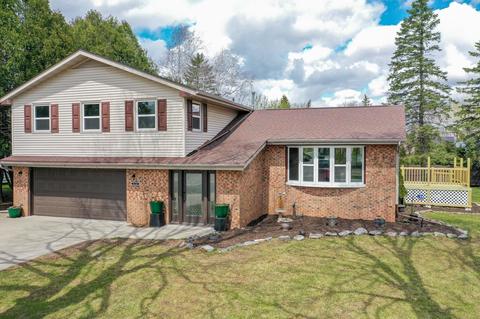 414 W Parkridge Ave, Appleton, WI 54914