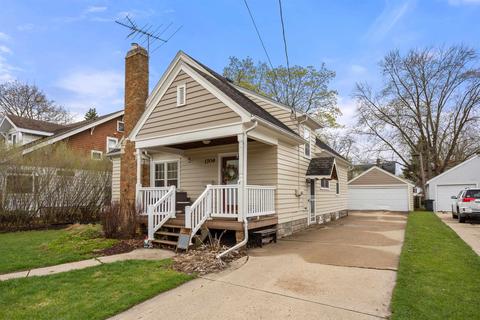 1709 N Division St, Appleton, WI 54911