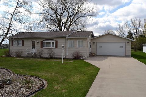 w6814 North Eastwood Street, Van Dyne, WI 54979