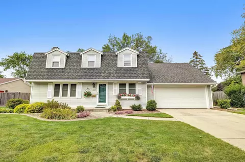 703 Voelker St, De Pere, WI 54115