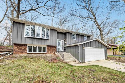 2574 Hazelwood Ln, Green Bay, WI 54304