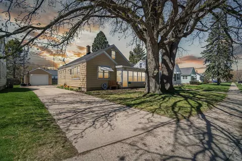 3602 10th Ave, Kenosha, WI 53140