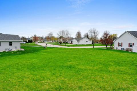 2251 Kaylee Cir #1, Green Bay, WI 54311
