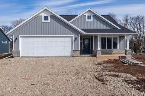 3520 Caden Ct, Oshkosh, WI 54904