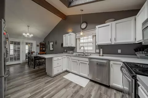 3019 S Carpenter St, Appleton, WI 54915 photo 8