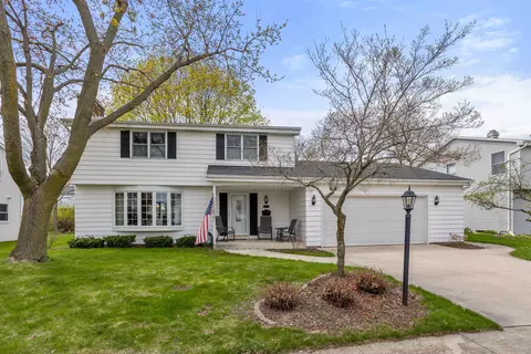 2525 Hillwood Ct, Appleton, WI 54911
