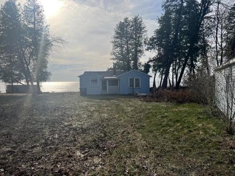 1351 N Bay Shore Rd, Brussels, WI 54204