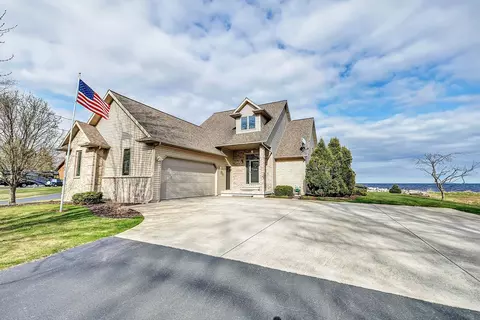 6928 County Road Y, Oconto, WI 54153