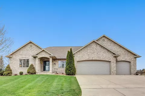 3659 Tidewater Dr, Green Bay, WI 54311