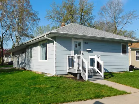 1522 Grignon St, Green Bay, WI 54301