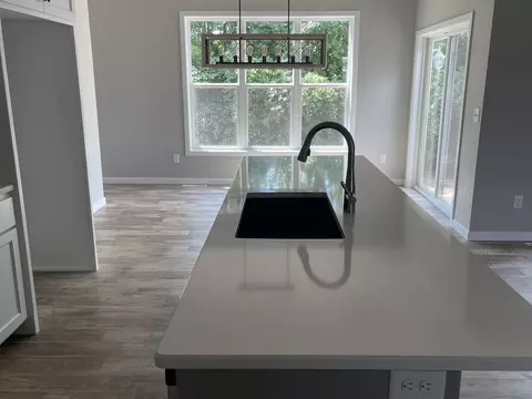 W6581 Ethan Drive, Appleton, WI 54915 photo 3