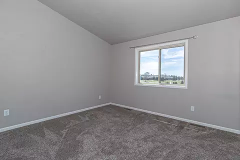 2322 Plank Cir #B, Appleton, WI 54915 photo 11