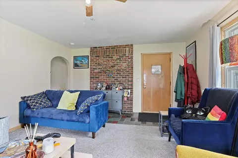 2402 Gmeiner Rd, Appleton, WI 54915 photo 3