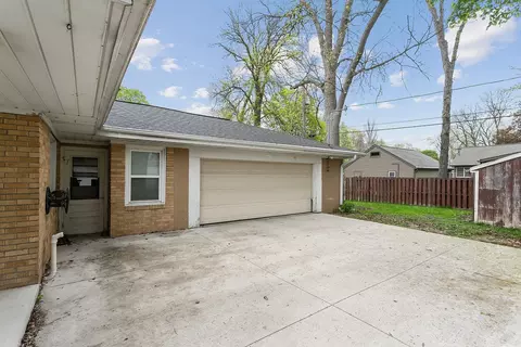 2402 Gmeiner Rd, Appleton, WI 54915 photo 13